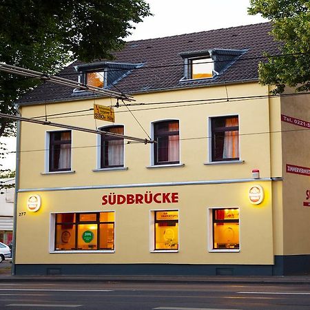 Suedbruecke Koeln 호텔 외부 사진